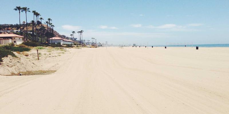 从有线到无线：尤比克通信技术如何重塑工厂产线设备联网新范式