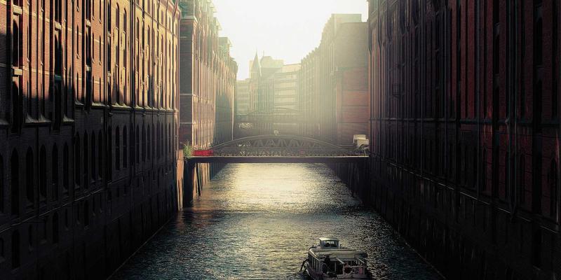 企业网络维护新选择：如何评估与部署尤比克通信协议方案