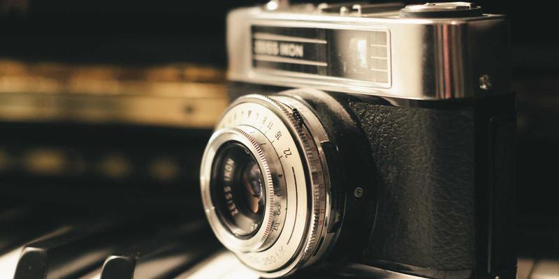 尤比克通信10：赋能企业数字化转型的下一代网络服务解决方案