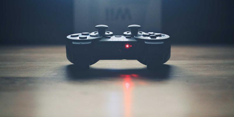 尤比克通信28：构筑下一代网络安全的智能维护新范式