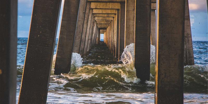 尤比克通信67:引领下一代通信技术革新与智能网络维护新范式