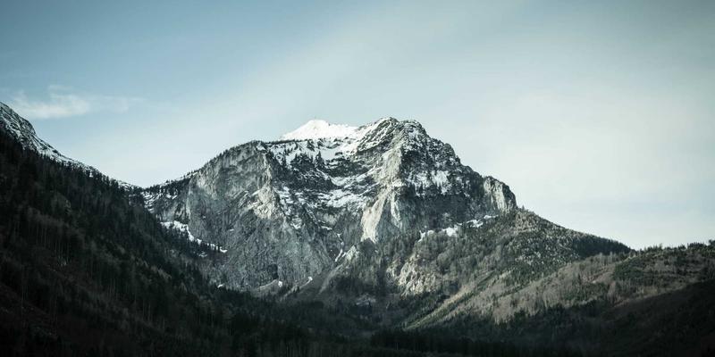 尤比克通信协议如何优化环境监测网络：广覆盖与低功耗下的网络维护与通信系统革新