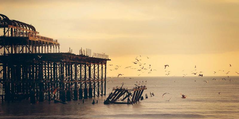 构建高可靠数字孪生：尤比克通信系统如何成为智能制造实时数据同步的基石